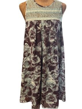 Vintage 90's BCBGeneration Mint Lace Yoke Dress Small